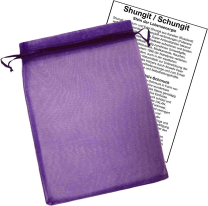 SCHUNGIT KUGEL ca. 7cm (70mm) & SOCKEL vom HERSTELLER. Premium Shungit (Karelien) für Energie + Schutz + Anti-Stress mit TÄSCHCHEN & BESCHREIBUNG.